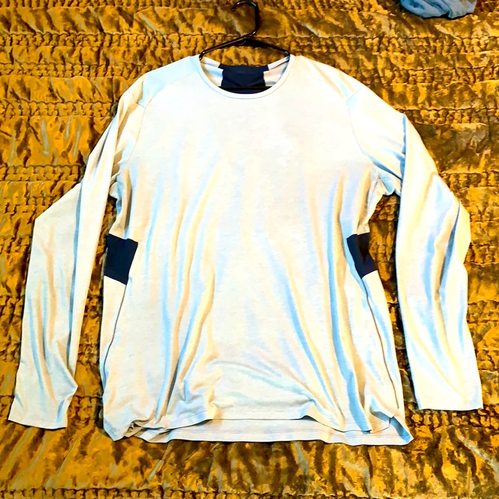 LuLu lemon metal vent long sleeve shirt, blue, sz L